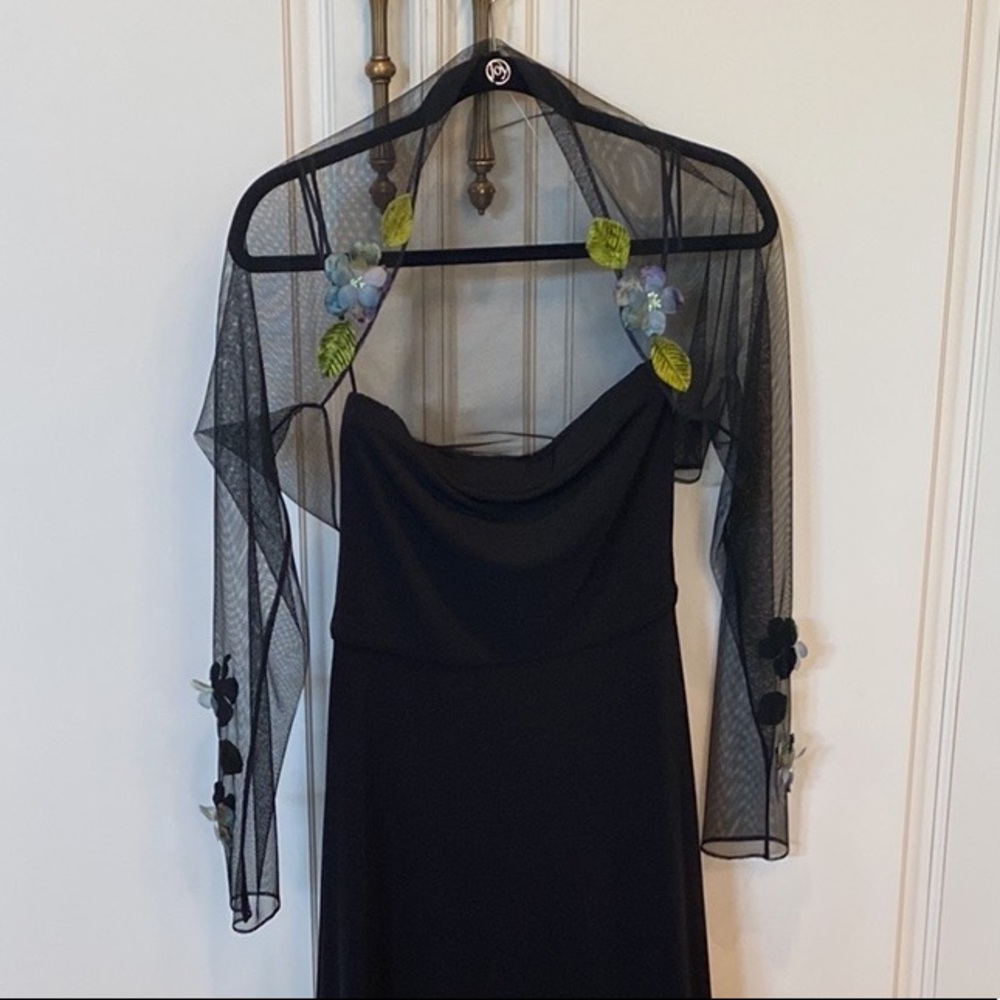 Prairie NewYork evening Shrug. Sheer, embellished with floral design. OS NWT